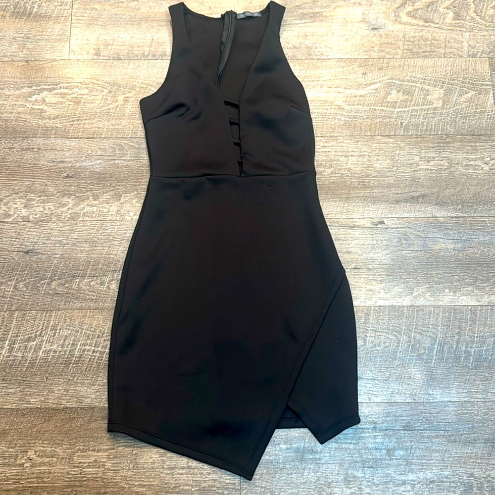 Black dress sobrano women’s xs sleeveless dress